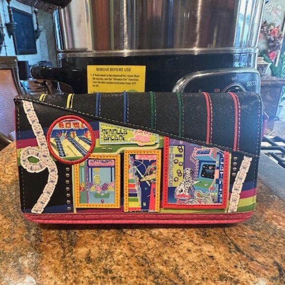 NWT Vendula London Arcade Large Ziparound Wallet - Picture 2 of 5